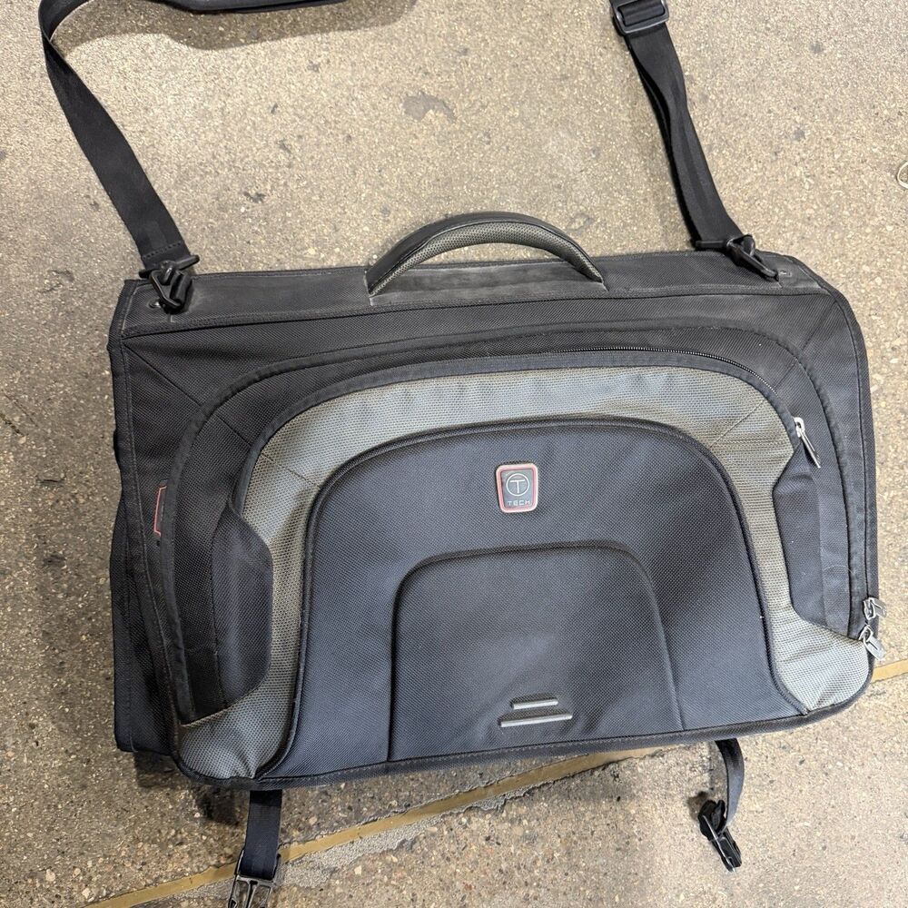 TUMI - T-TECH - Garment Bag Luggage Suit Dress w/ Shoulder Strap Carry-On 6733D - Picture 2 of 11